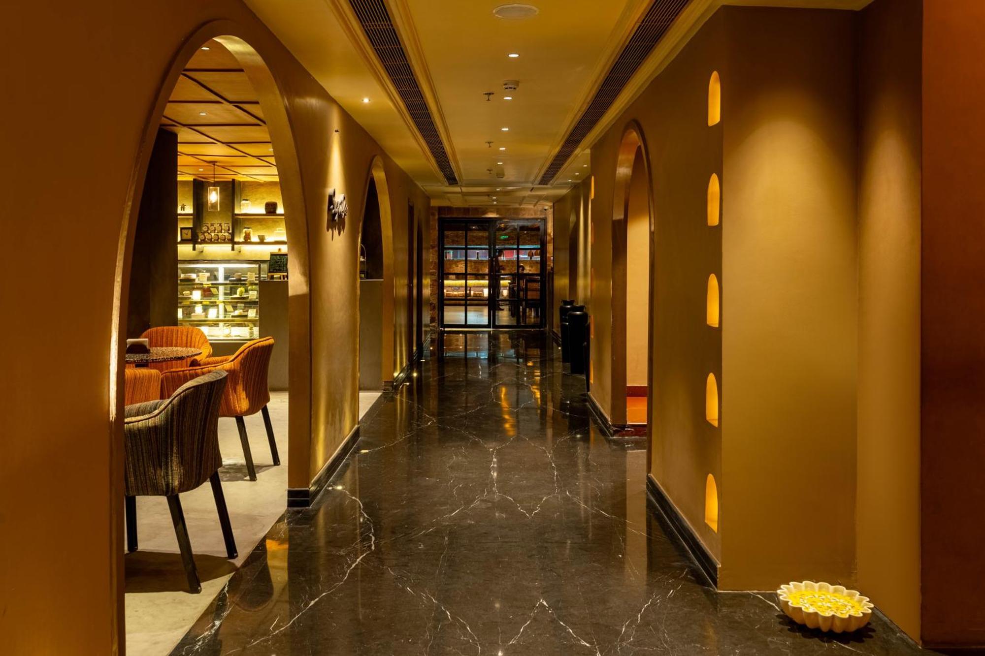 Historia Royal Hotel Udaipur Buitenkant foto
